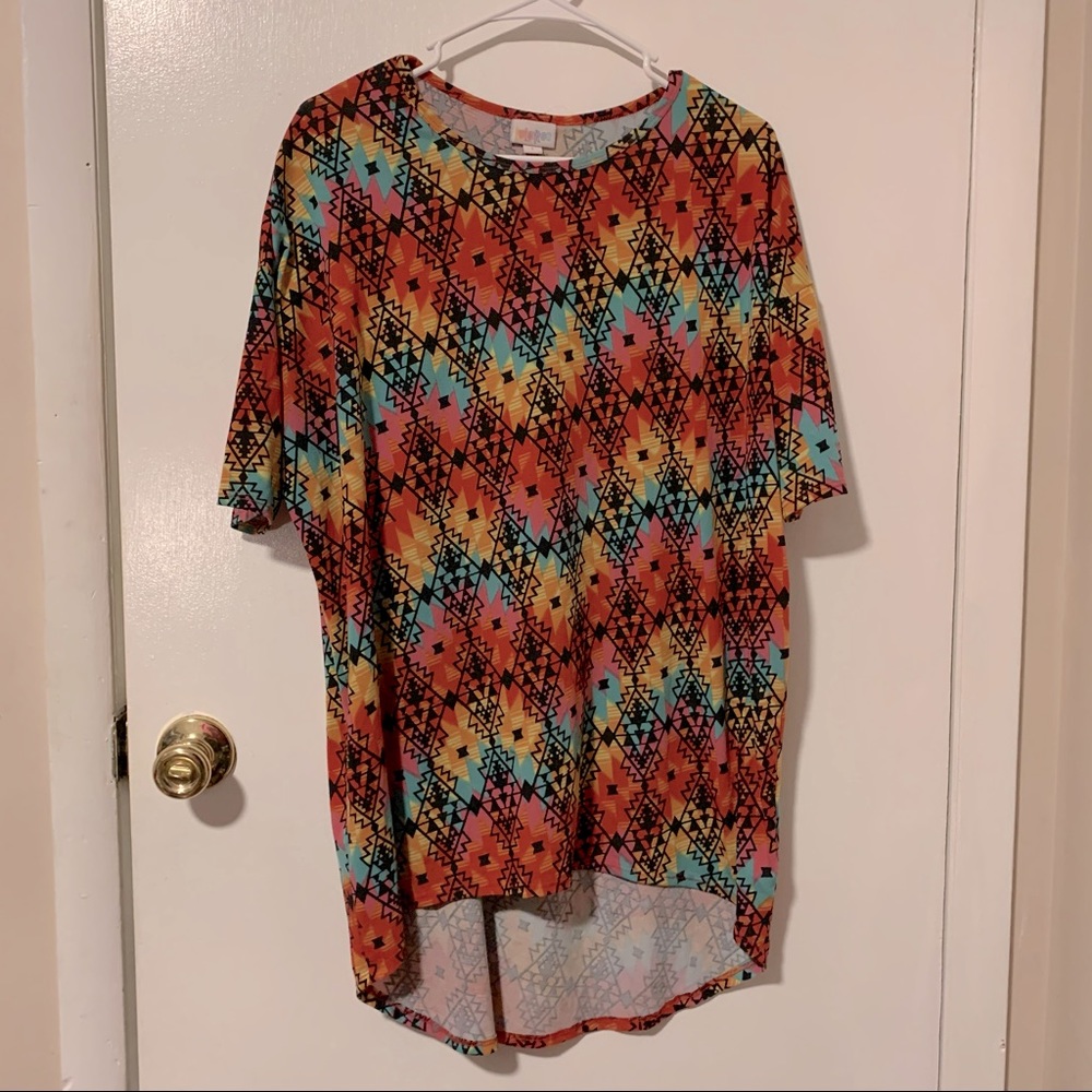 3/$15 LuLaRoe Irma - Size Small